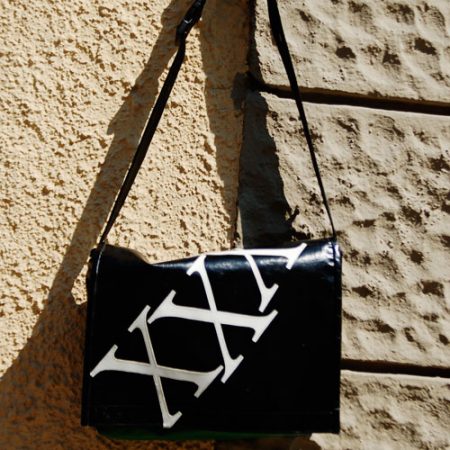 Umhängetasche, Kuriertasche, LKW-Plane, Autogurt, krambeutel, maßgeschneidert