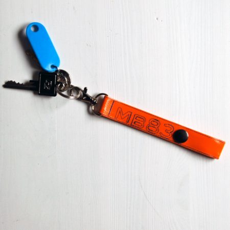 Schlüsselband mit Initialen