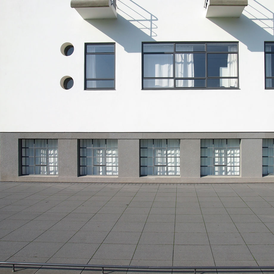 krambeutel unterwegs zum Bauhaus Dessau: Wohngebäude für Studenten. krambeutel Deine Wunschtasche www.krambeutel.de Stefanie Ramb München