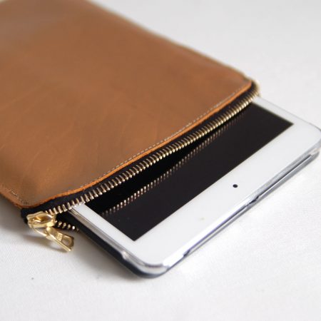 Hülle fürs ipad. Maßgeschneidert aus Leder von Stefanie Ramb krambeutel München. www.krambeutel.de Deine Wunschtasche