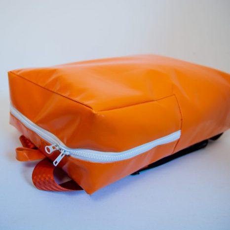 rucksack-plane-krambeutel