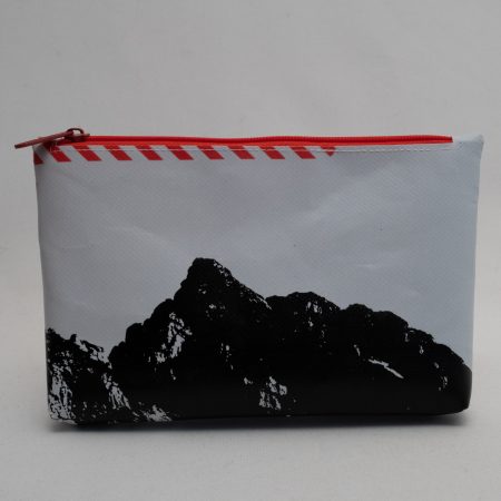 hellblaues Reissverschluss Täschchen "Ebnerjoch"