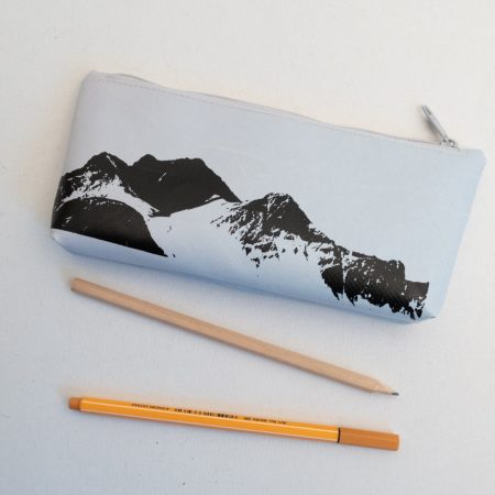 hellblaues Reissverschluss Mäppchen "Vestrahorn"