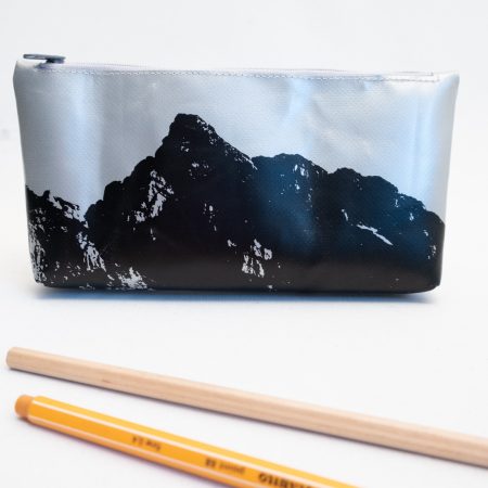 silbernes Reissverschluss Täschchen "Ebnerjoch"